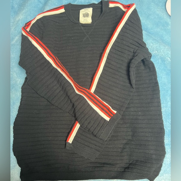 Zara sweater - Picture 1 of 3